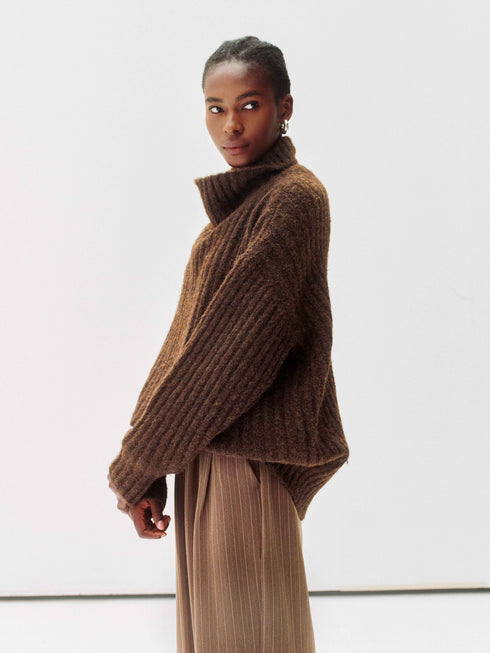 Feylan Cozy Knit